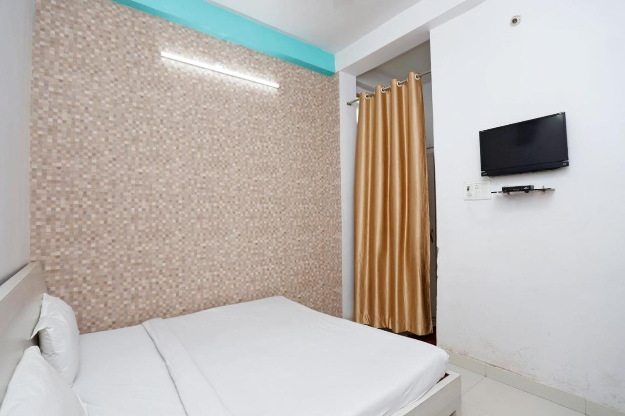 Spot On 39940 Shree Shine Hotell Satna Exteriör bild