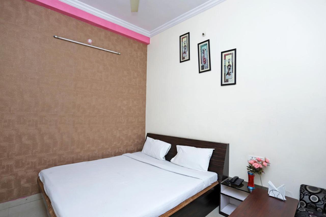 Spot On 39940 Shree Shine Hotell Satna Exteriör bild